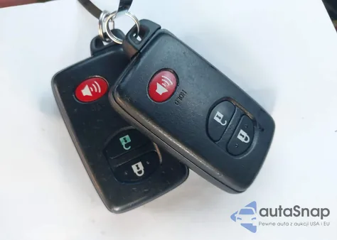 2011 Toyota Rav4 Limited V6 from USA, damaged, VIN 2T3DK4DV2BW051541